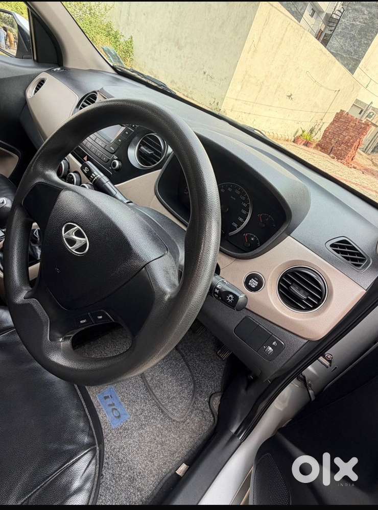 Hyundai Grand I10 Sportz 2014 Petrol