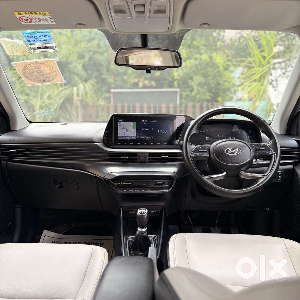 Hyundai I20 Asta (o) 1.2 Mt, 2022, Petrol