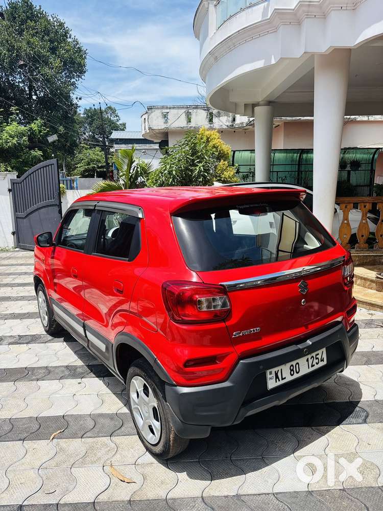 Maruti Suzuki S-presso Vxi Plus At, 2021, Petrol