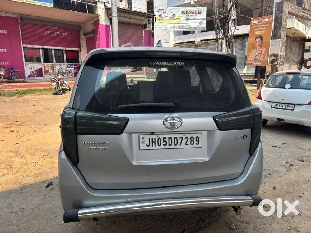 Toyota Innova Crysta 2022 Diesel Manual