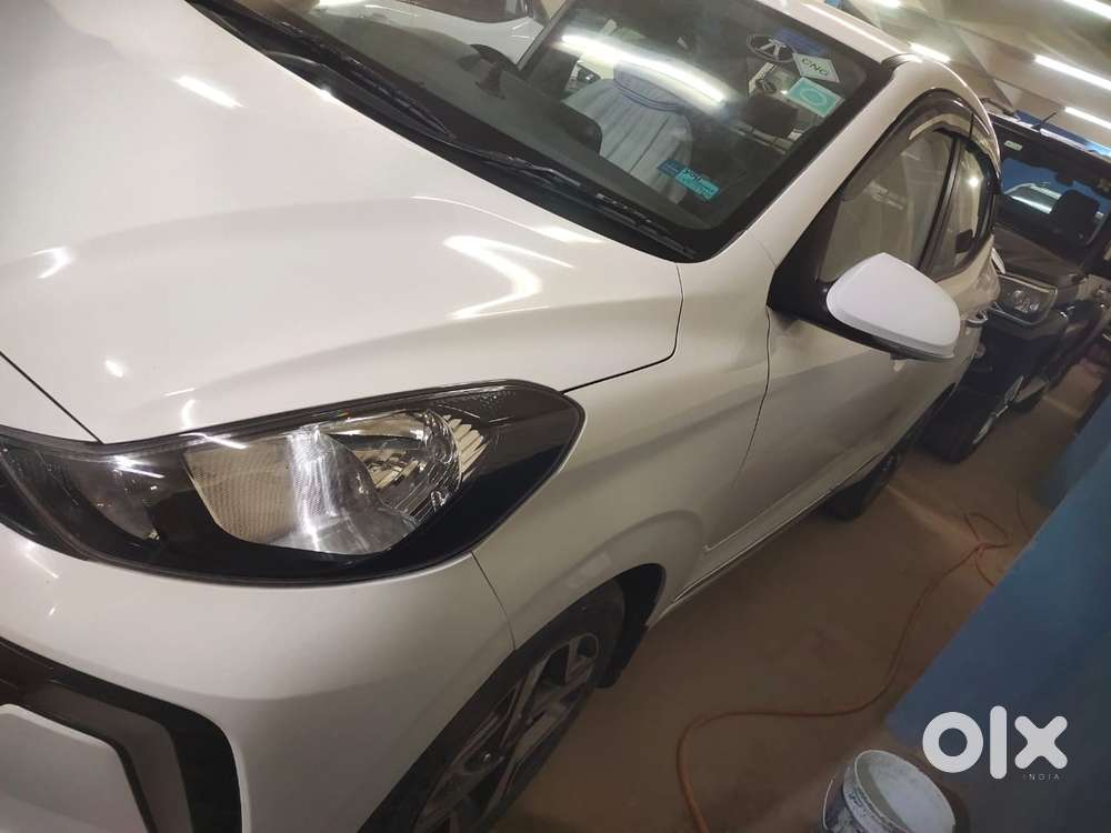 Hyundai Aura, 2023, Cng & Hybrids