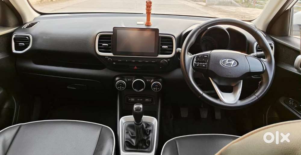 Hyundai Venue 1.2 S Plus, 2022, Cng & Hybrids