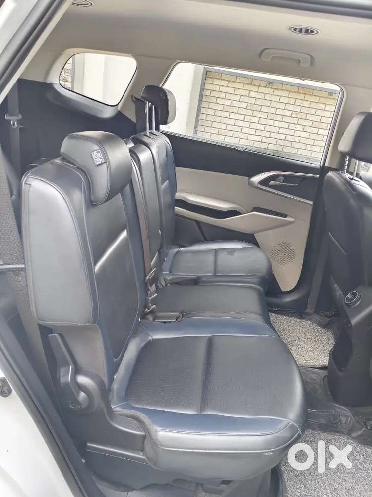Kia Carens Premium 2023