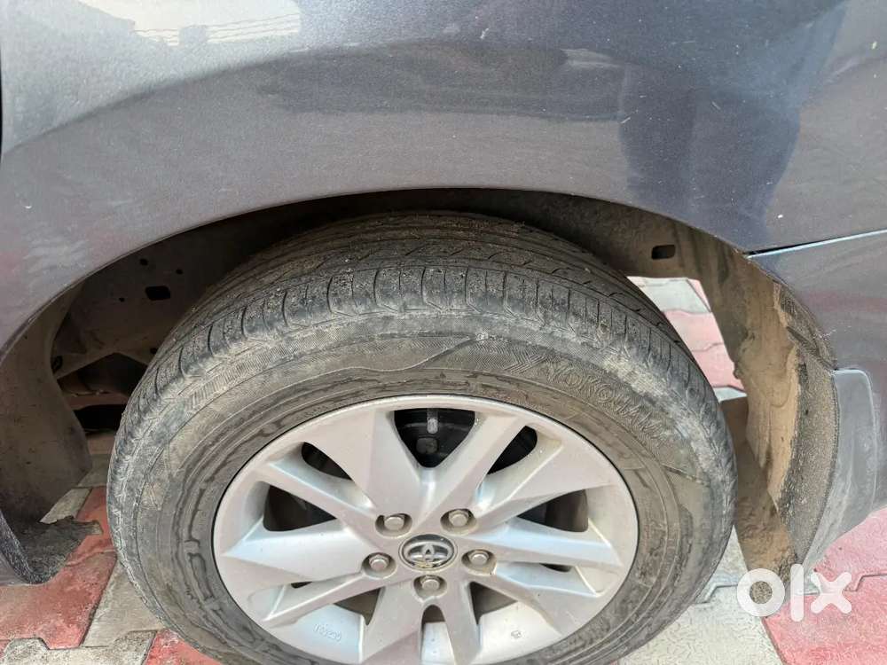 Toyota Innova Crysta 2016