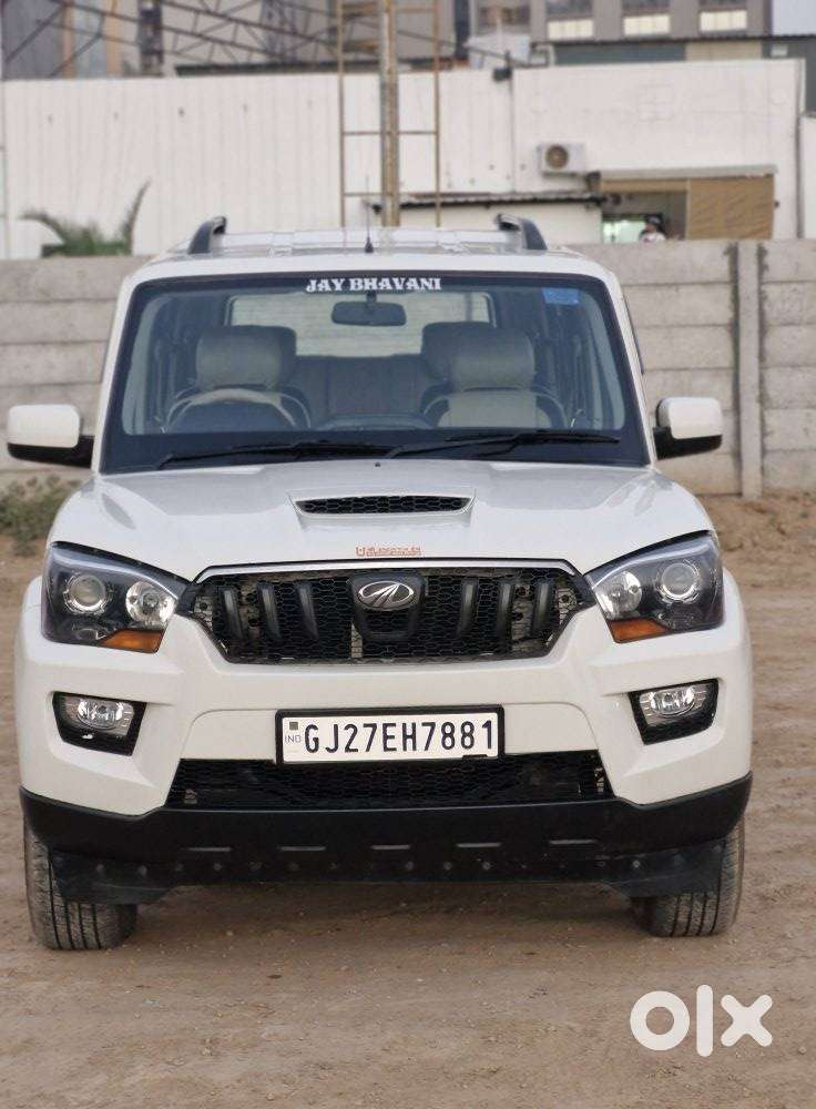 Mahindra Scorpio S8, 2017, Diesel