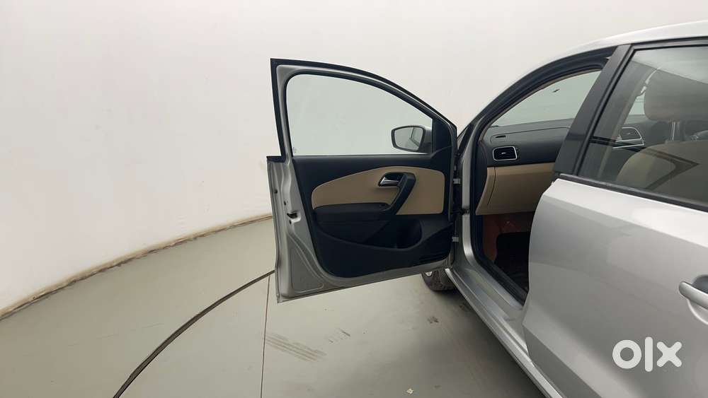 Volkswagen Polo Petrol Trendline 1.2l, 2014, Petrol
