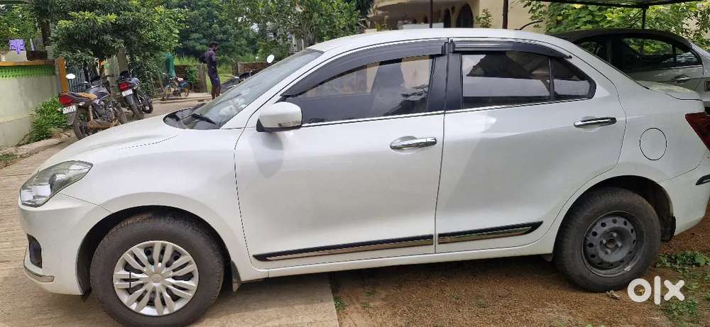 Maruti Suzuki Swift Dzire 2019 Petrol 40152 Km Driven