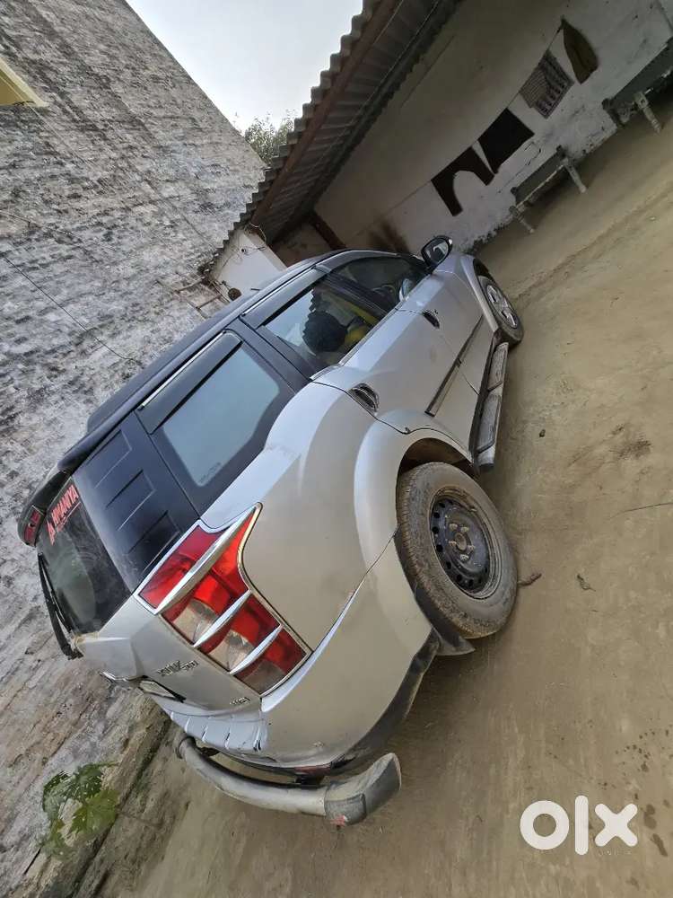 Xuv500 W6 2014