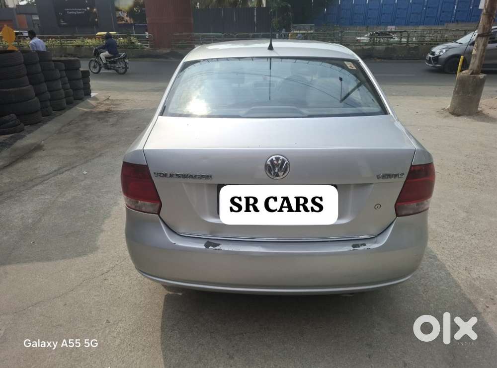 Volkswagen Vento 2013-2015 1.6 Highline, 2011, Petrol