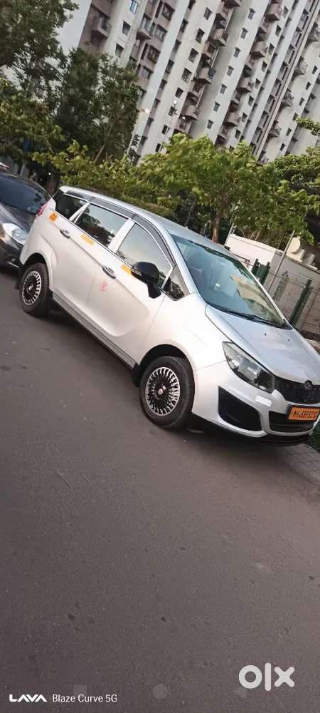 Mahindra Marazzo Diesel 2019
