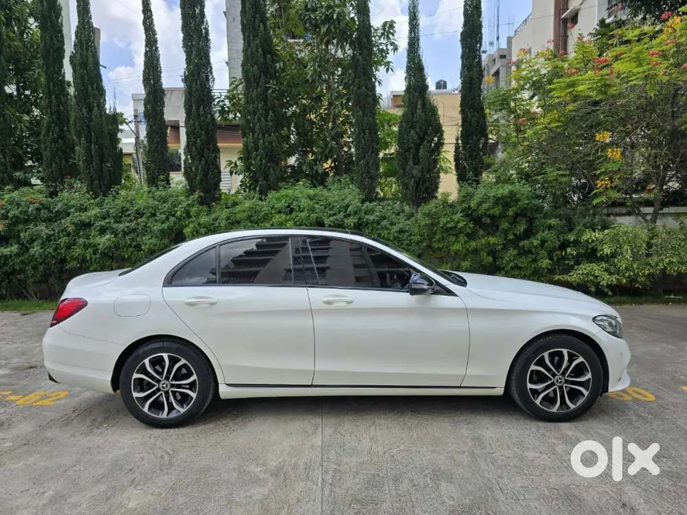 Mercedes-benz C-class 2021