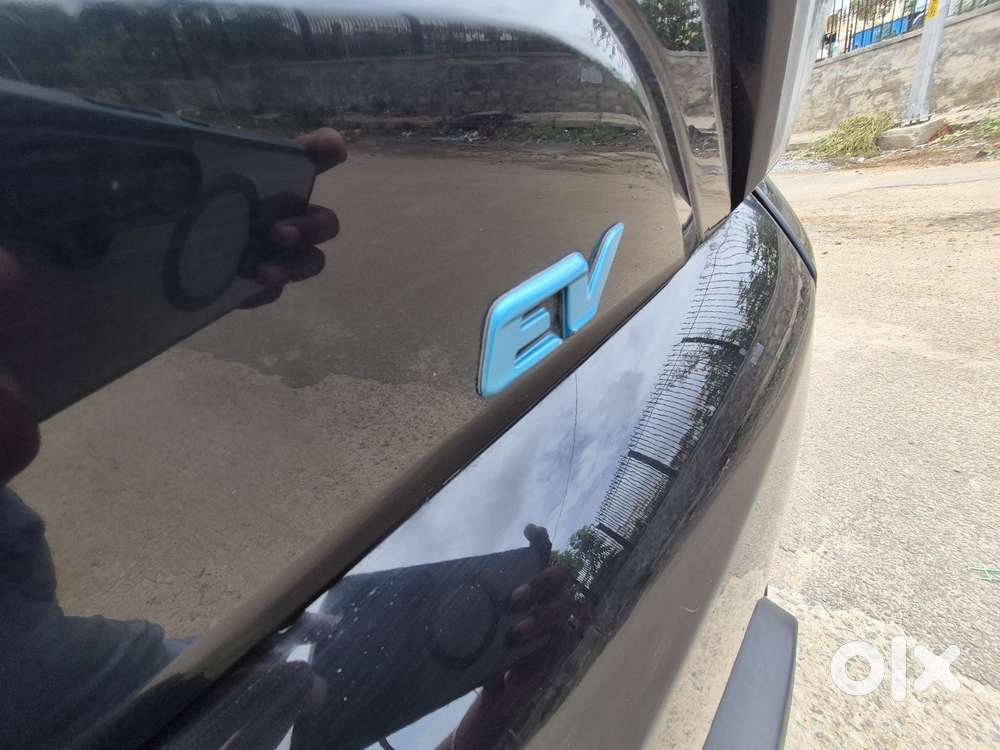 Tata Nexon Ev Xz Plus Dark Edition, 2022, Electric