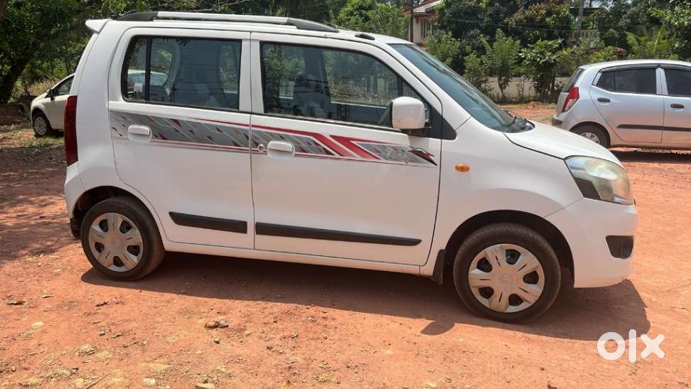 Maruti Suzuki Wagon R Amt Vxi, 2017, Petrol