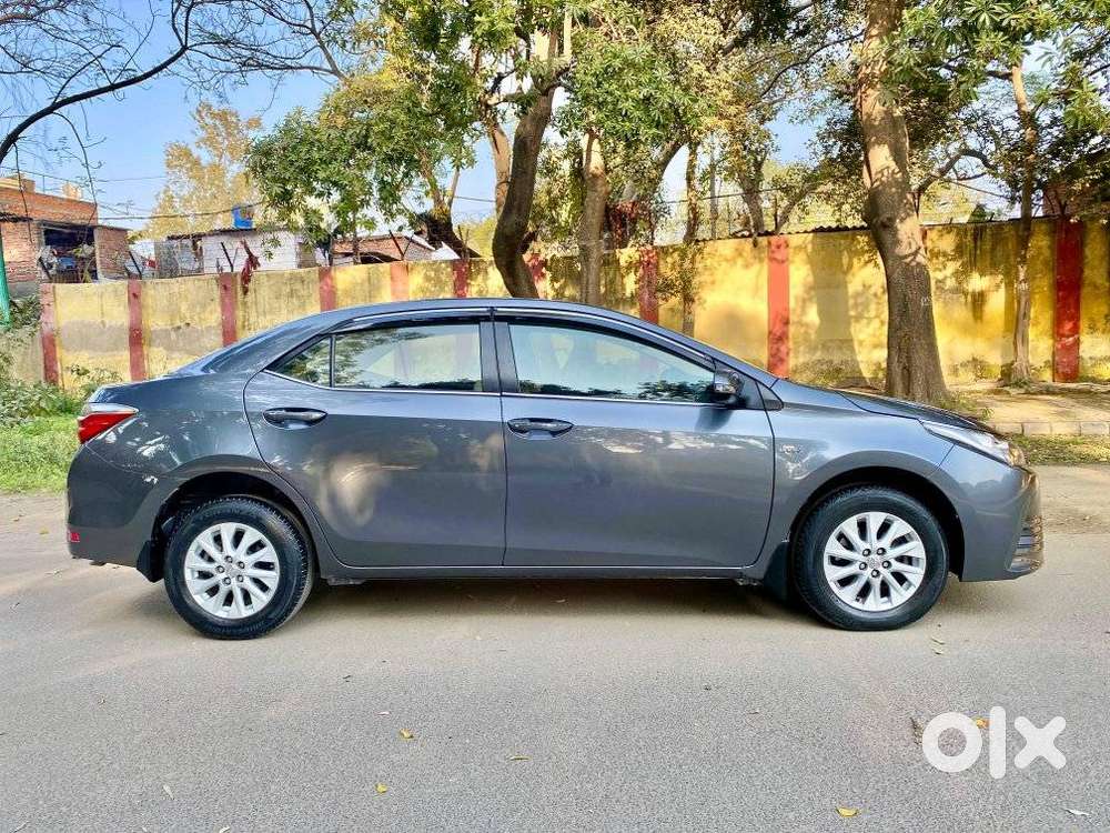 Toyota Corolla Altis 1.8 G Cvt, 2019, Petrol