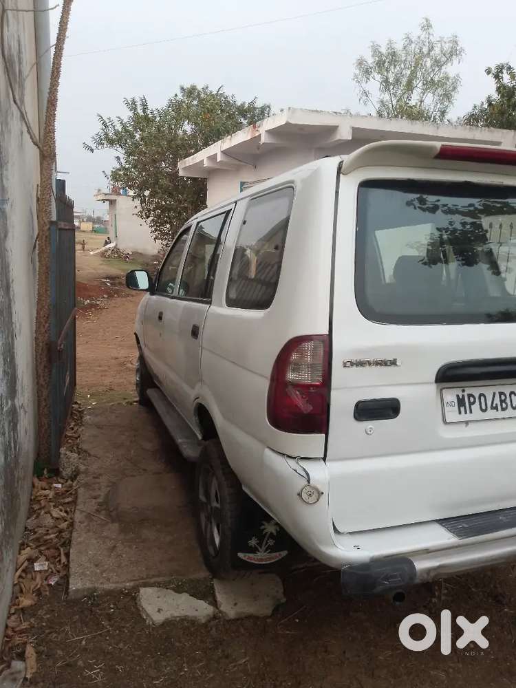 Chevrolet Tavera 2013 Diesel 171000 Km Driven