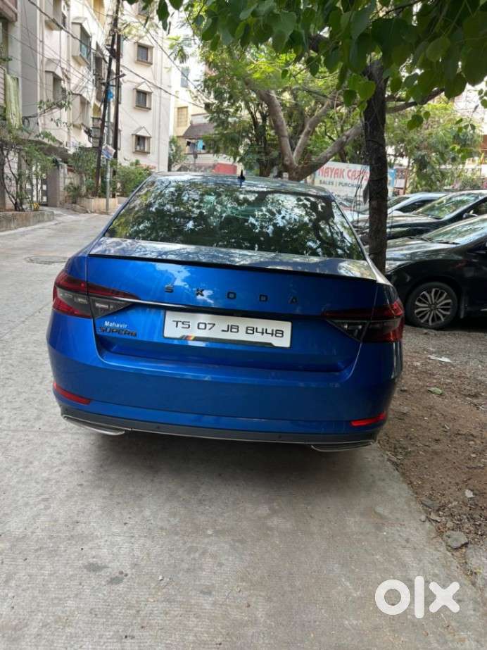 Skoda Superb 2.0 Sportline Tsi At, 2021, Petrol