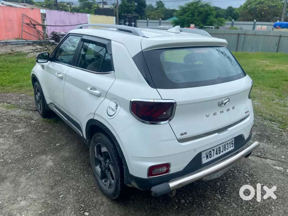 Hyundai Venue 1.0 Sx (o) Turbo Imt, 2022, Petrol