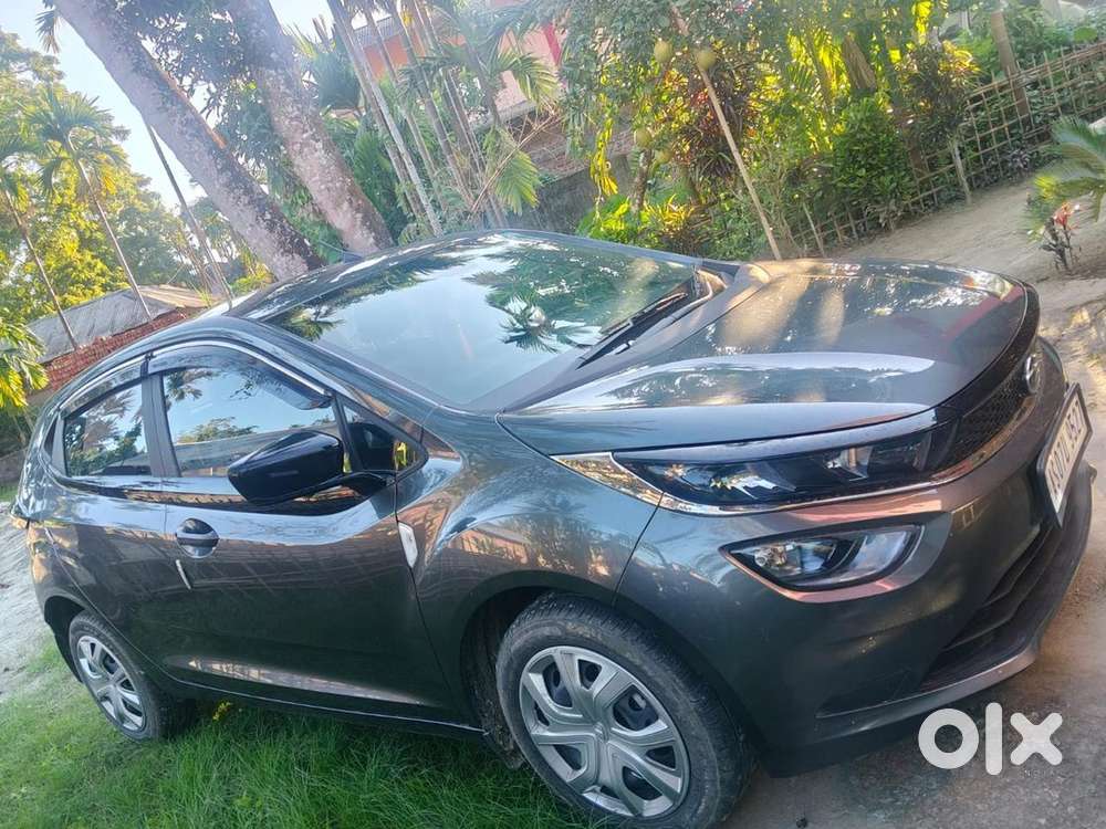 Tata Altroz 2022 Petrol Well Maintained