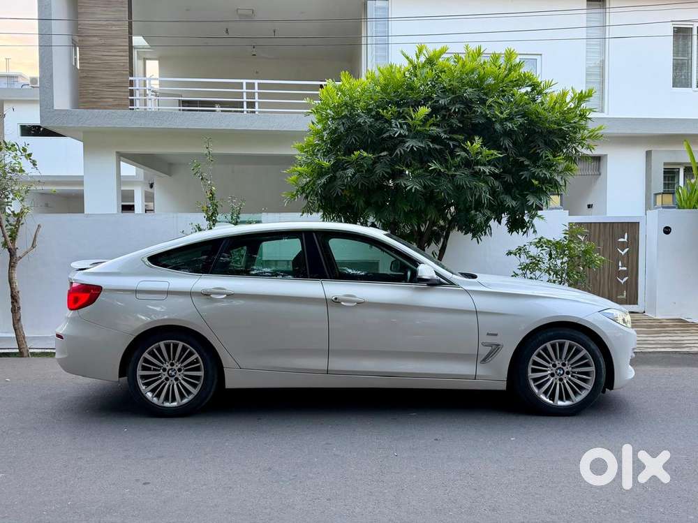 Bmw 3 Series Gt 320d Luxury Line, 2018, Diesel