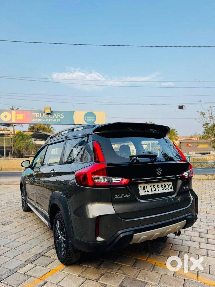Maruti Suzuki Xl6 1.5 Alpha Mt, 2022, Petrol