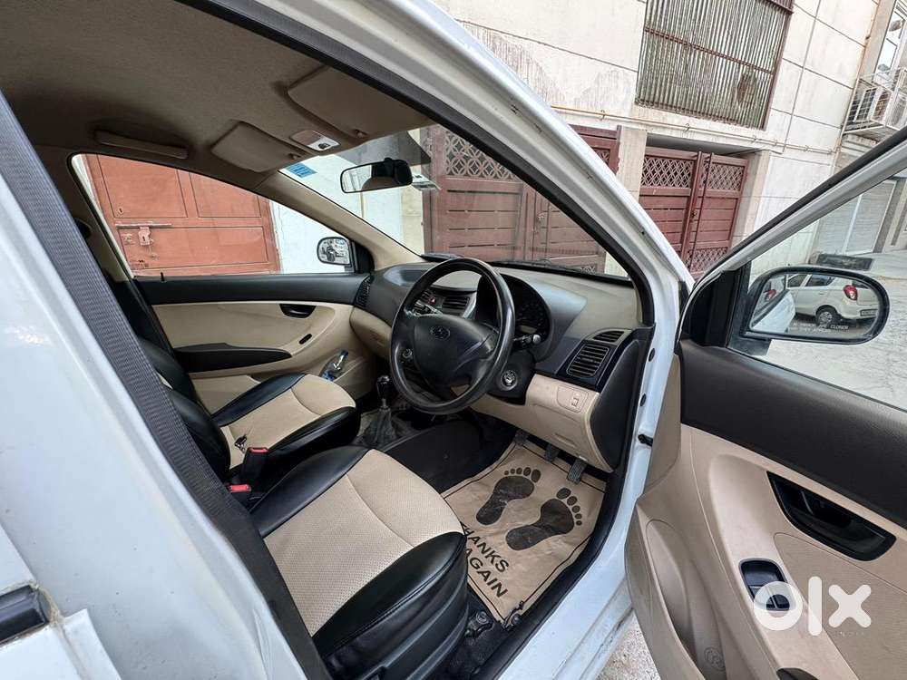 Hyundai Petrol Manual 2015