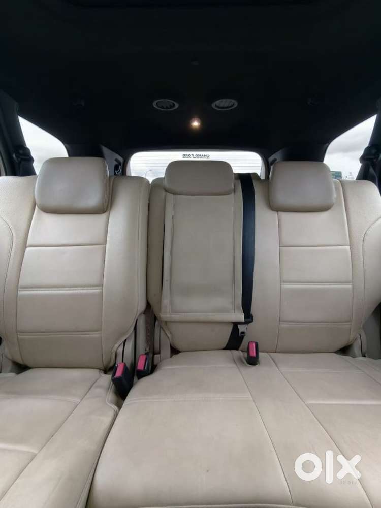 Ford Endeavour 3.2 Titanium 4x4 At, 2017, Diesel
