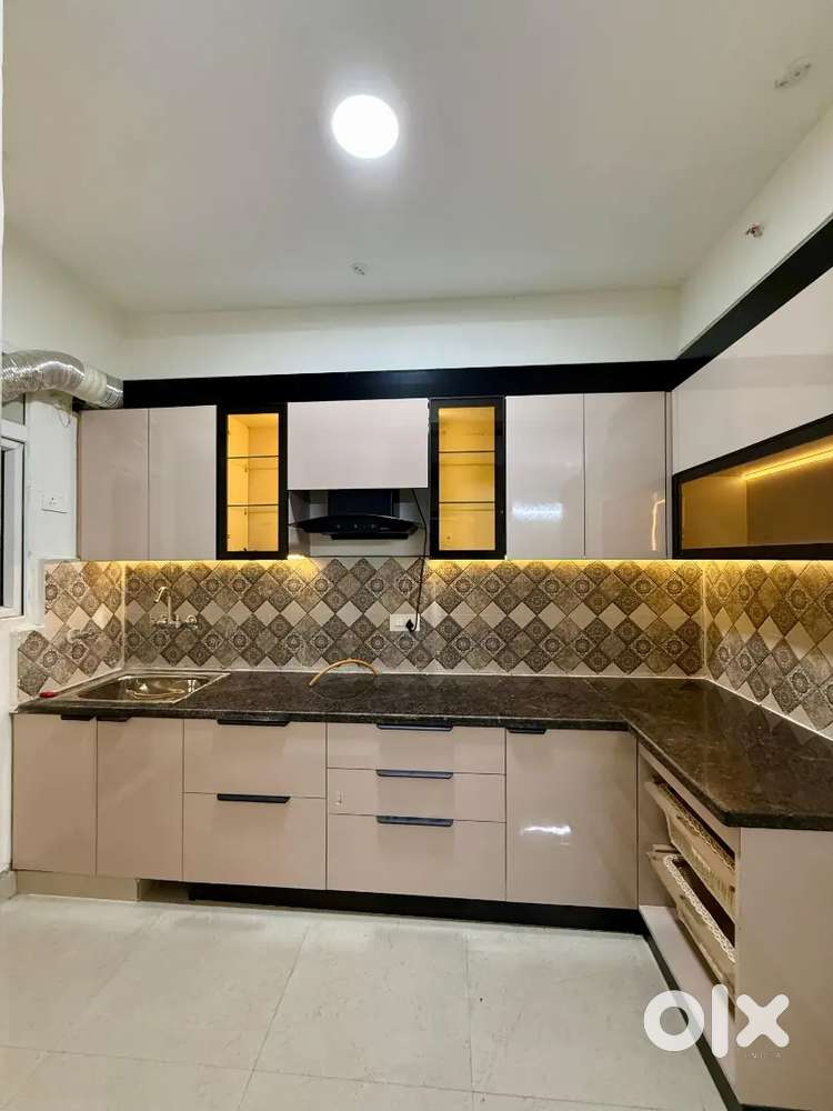 2bhk semi furnished flat for rent