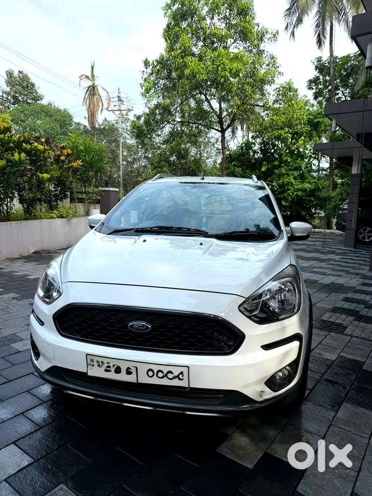 Ford Freestyle Petrol 2019