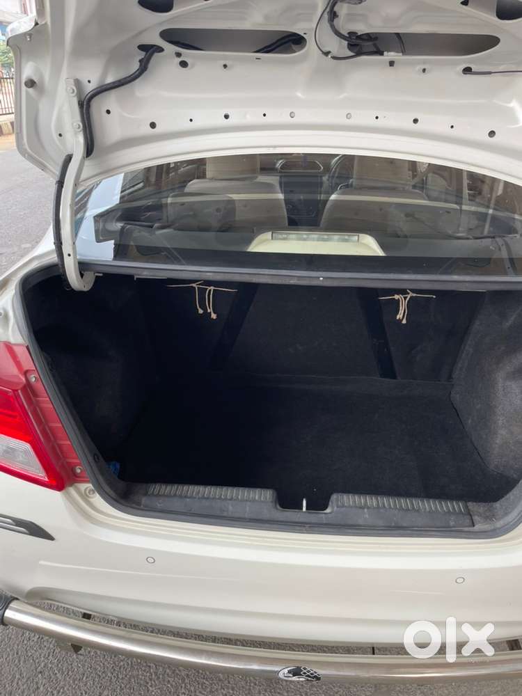 Maruti Suzuki Dzire Petrol 2021