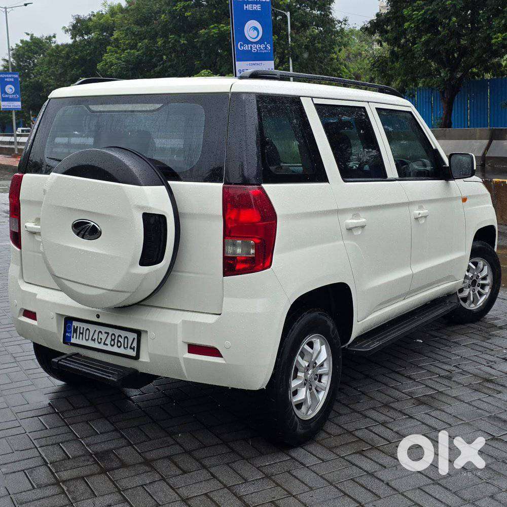 Mahindra Tuv 300 T8 Amt (automatic), 2015, Diesel