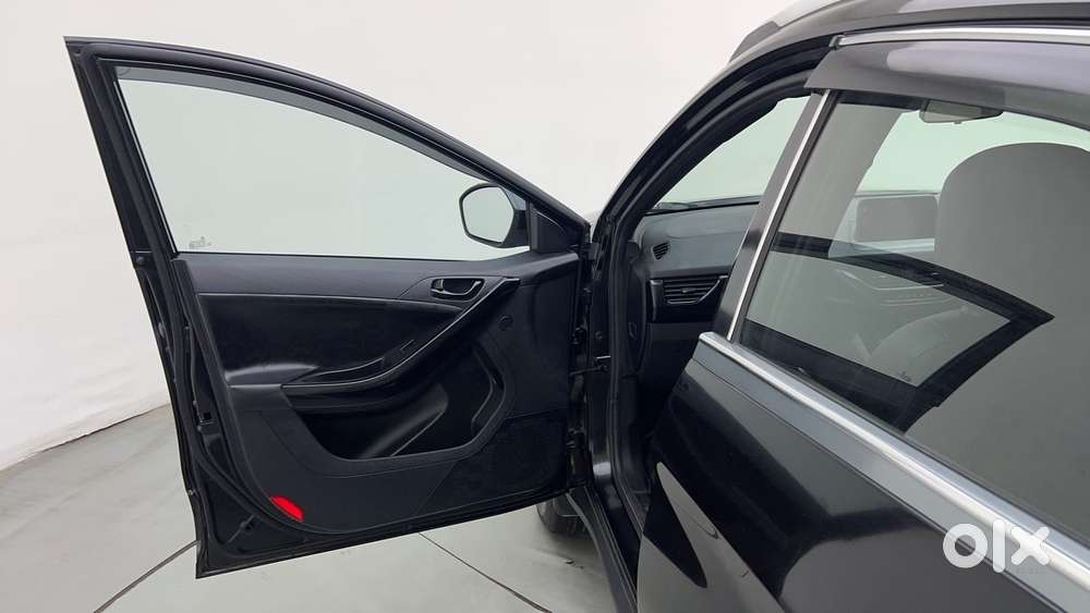 Tata Nexon 1.2 Revotron Xza Plus (o) Dark Edition, 2021, Petrol