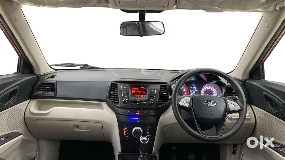 Mahindra Xuv300 W6, 2022, Petrol