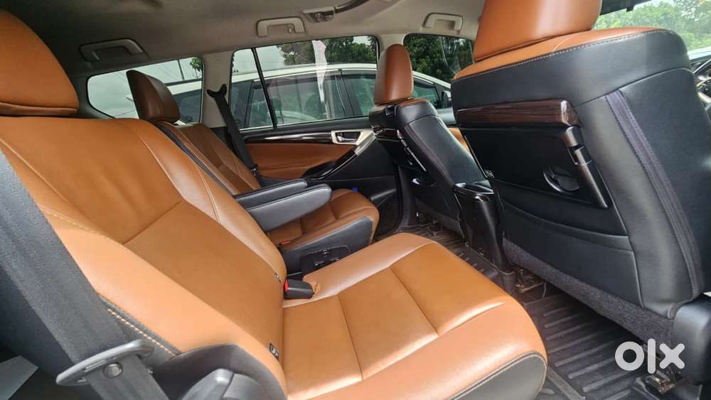 Toyota Innova Crysta [2020-ongoing] 2.4 Zx 7 Str, 2020, Diesel