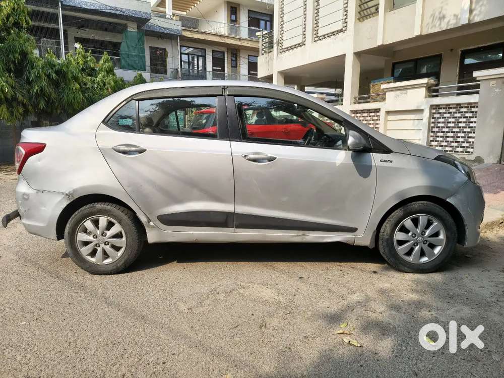 Hyundai Xcent 2015
