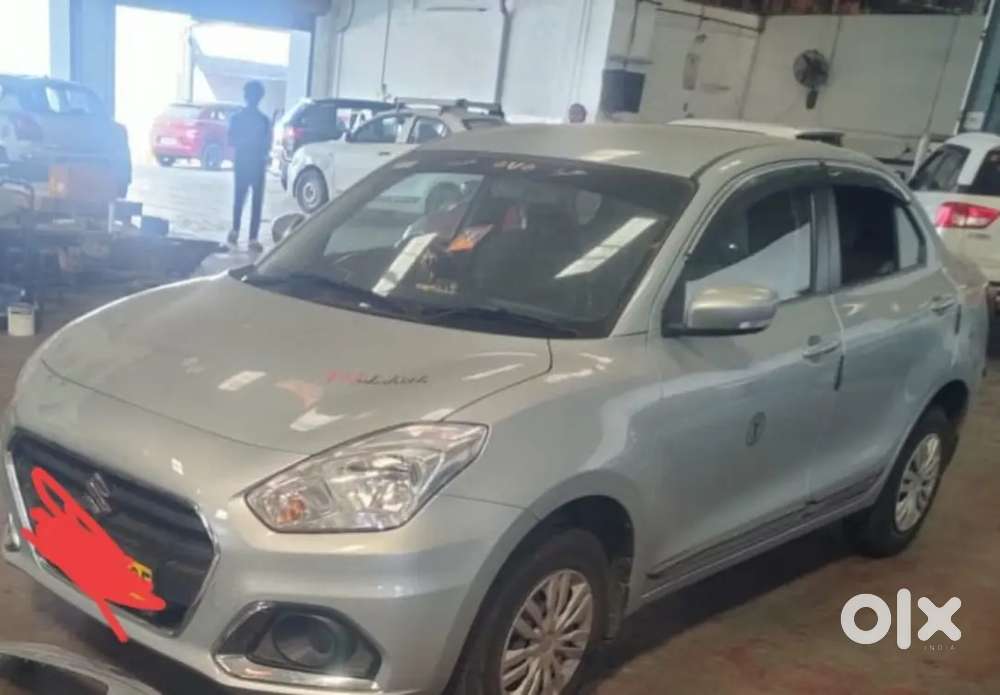 Maruti Suzuki Dzire Petrol 82000 Km Driven