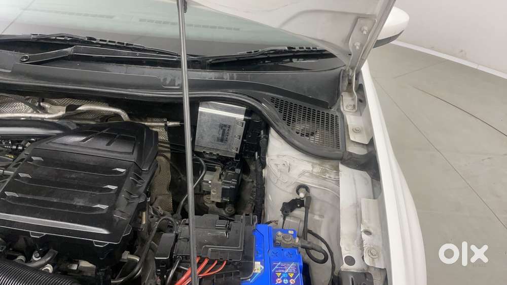 Volkswagen Polo 1.0 Tsi Comfortline At, 2021, Petrol