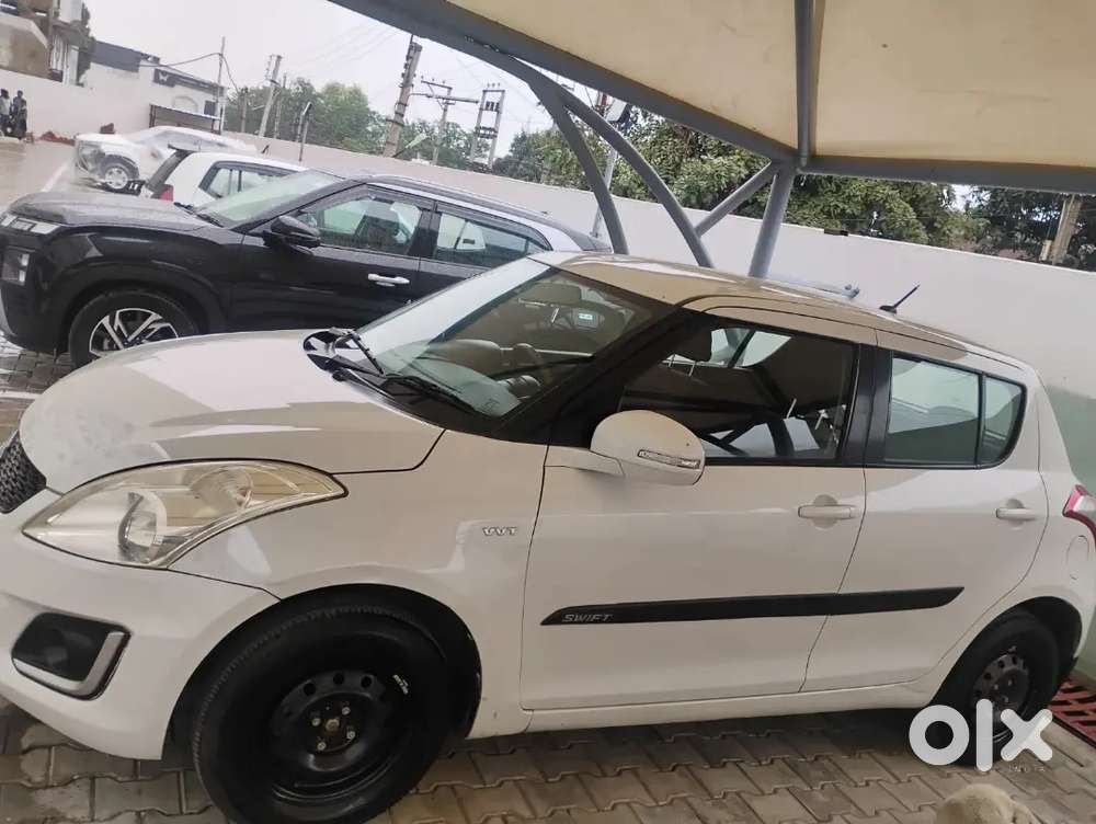 Maruti Suzuki Swift 2016 Petrol 37000 Km Driven