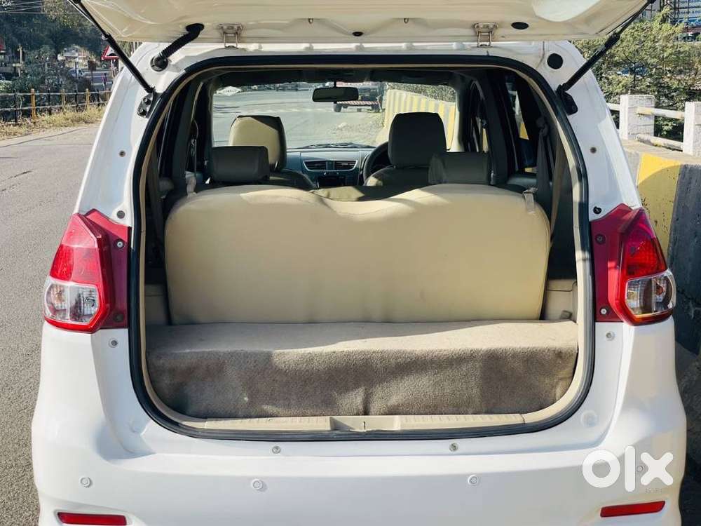 Maruti Suzuki Ertiga 1.4 Vxi Cng Anniversary Edition, 2016, Cng & Hy..