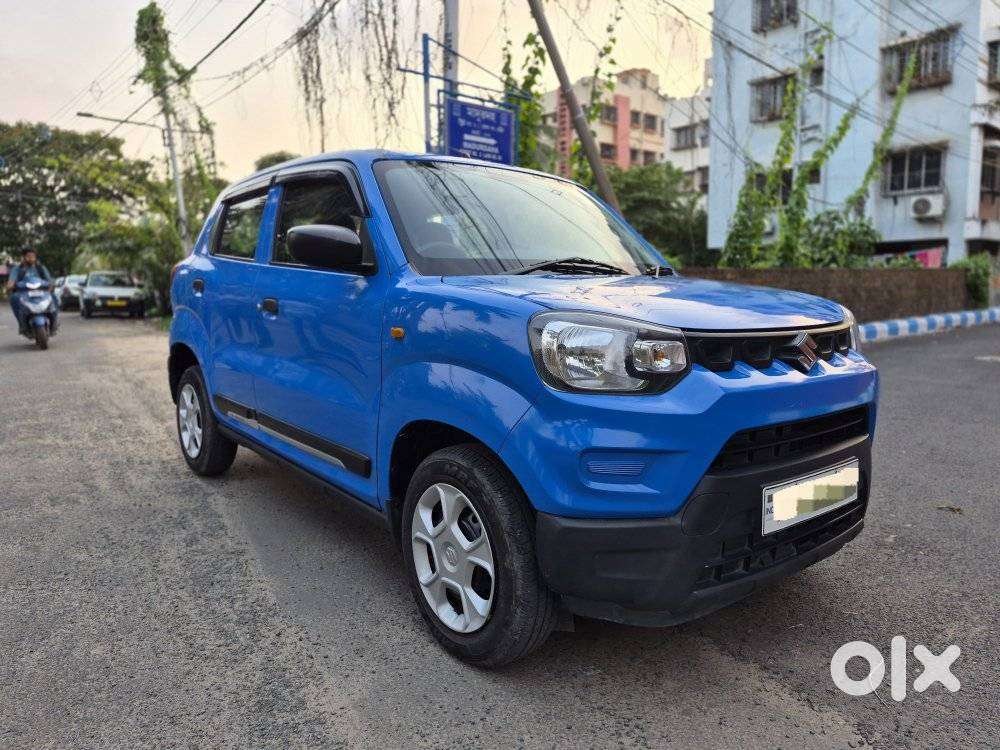 Maruti Suzuki S-presso Vxi, 2022, Petrol