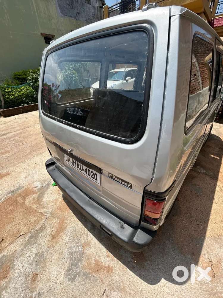 Maruti Suzuki Omni 2012