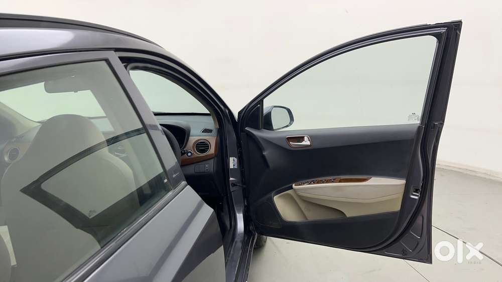 Hyundai Grand I10 1.2 Kappa Vtvt Asta (o) At, 2016, Petrol