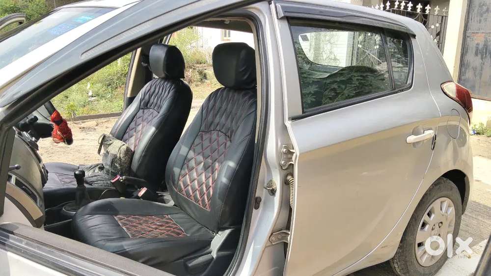 Hyundai I20 Sportz  2013 Model  Premium Hatchback  Good Condition L