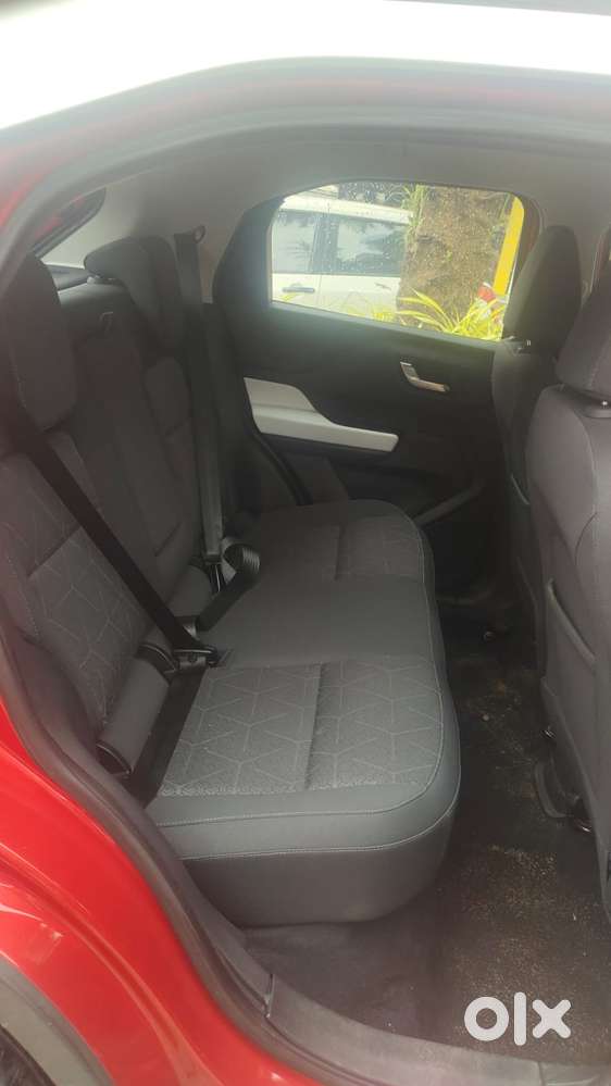 Tata Punch 1.2 Revotron Creative Ira Amt Kaziranga Edition, 2024, Pe..