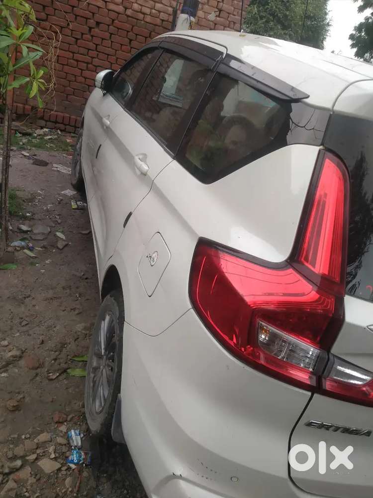 Maruti Suzuki Ertiga Lxi 2022
