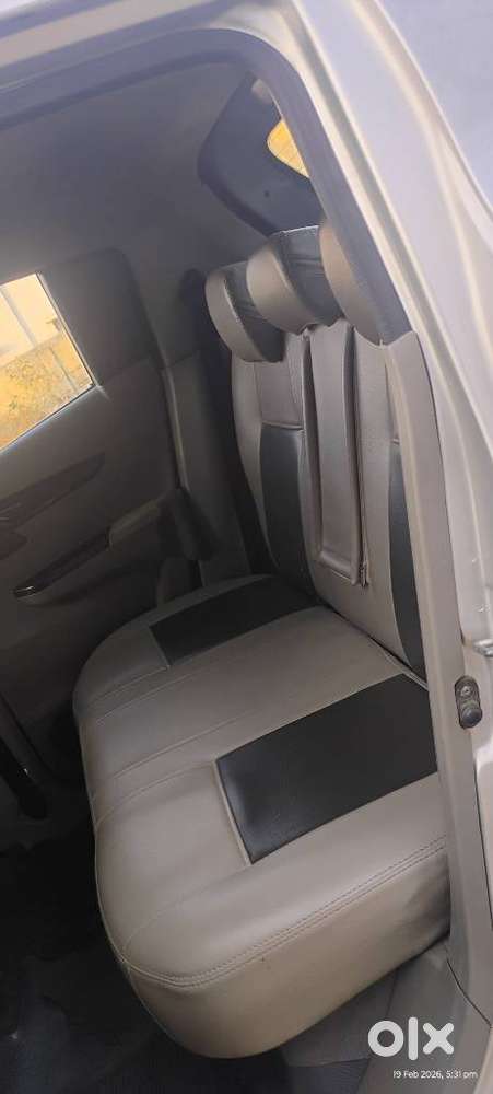 Mahindra Kuv 100 K8 5str, 2016, Diesel