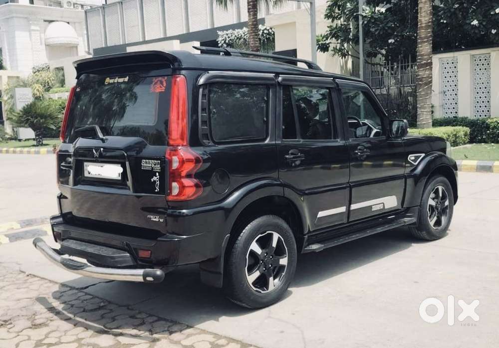 Mahindra Scorpio Classic 2.2 S 11 Mt 7 Str, 2023, Diesel
