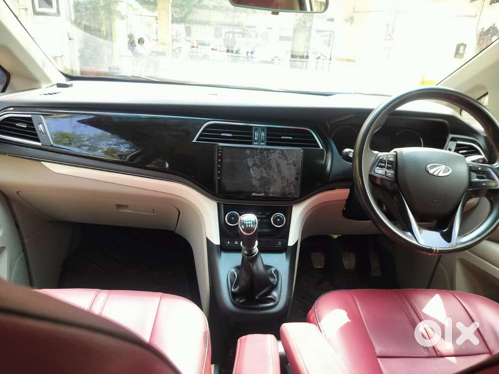 Mahindra Marazzo M6 8str, 2021, Diesel