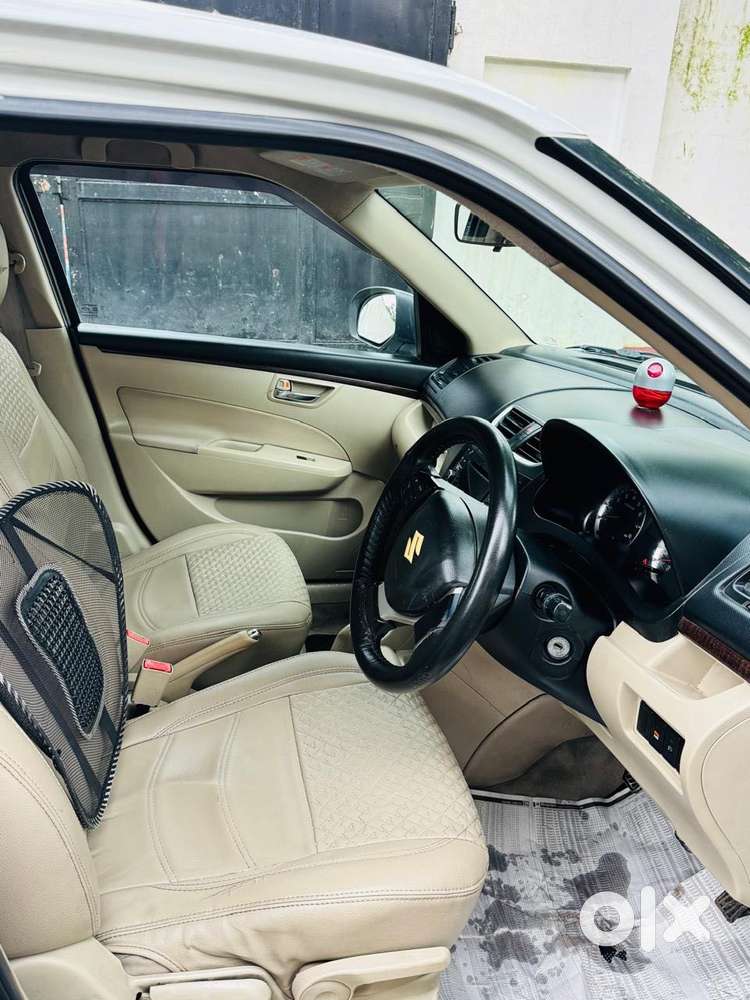 Maruti Suzuki Swift Dzire 1.2 Vxi Bsiv, 2013, Petrol