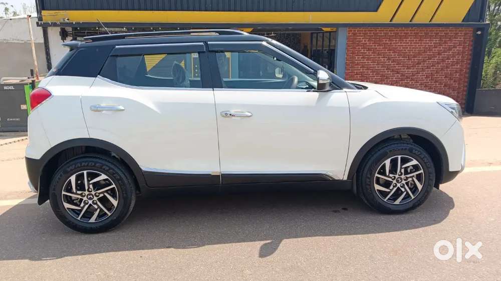 New Car 6300 Km Running