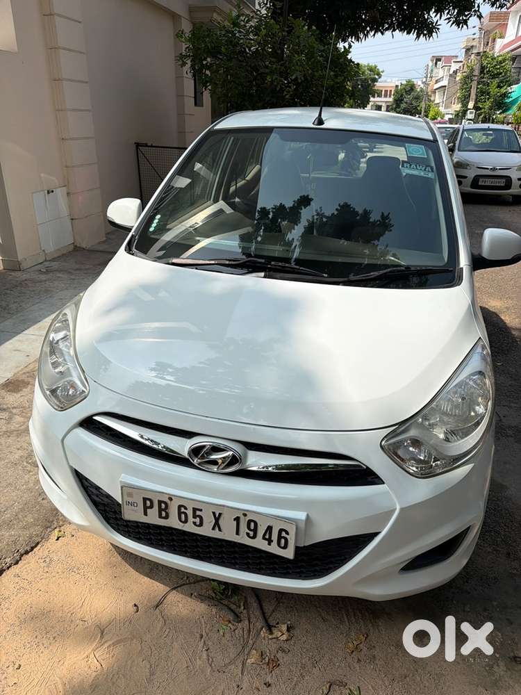 Hyundai I10 Petrol 27000 Km Driven